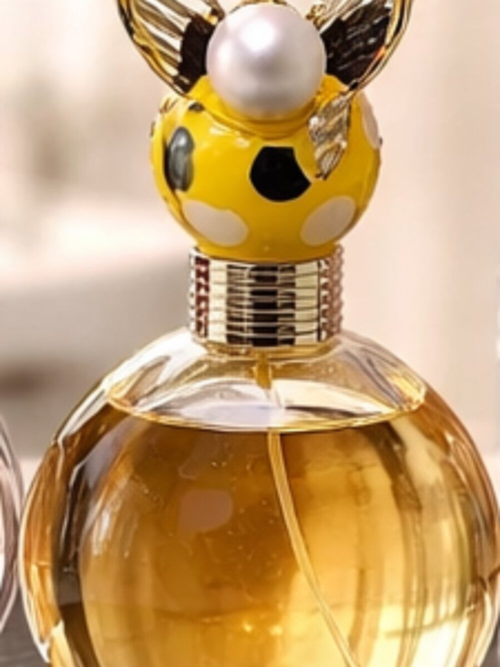 Marc Jacobs Honey